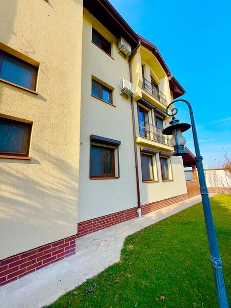 Padurea Cernica, Pantelimon/ Vila P+2,  Este 1 linie la padure! Comision 0%